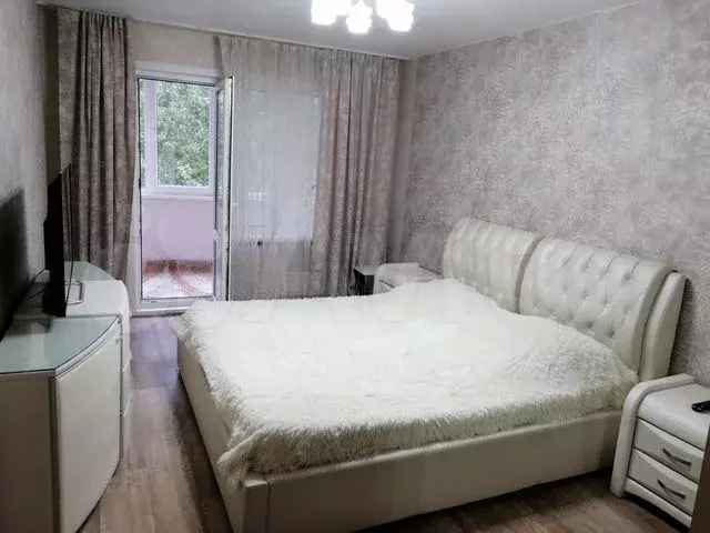 3-к. квартира, 85 м, 2/9 эт. - Фото 0