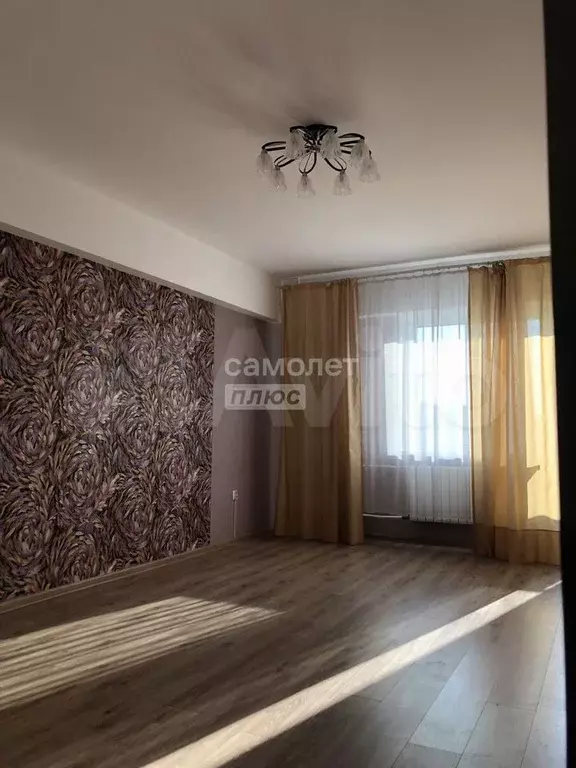 1-к. квартира, 42 м, 5/15 эт. - Фото 0