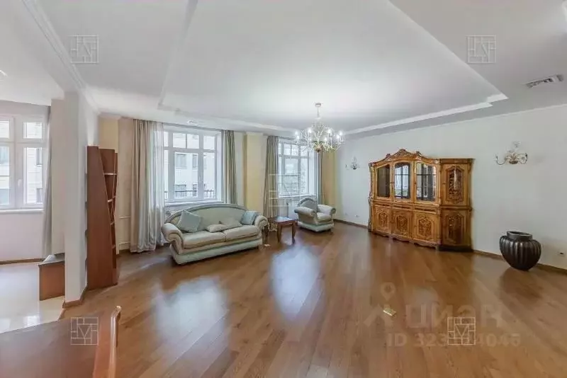 3-к кв. Москва ул. Бахрушина, 13 (150.0 м) - Фото 0