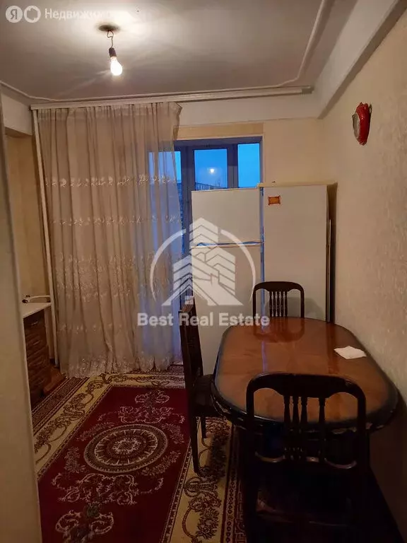 2-комнатная квартира: Махачкала, улица Магомедтагирова, 161 (55 м) - Фото 1