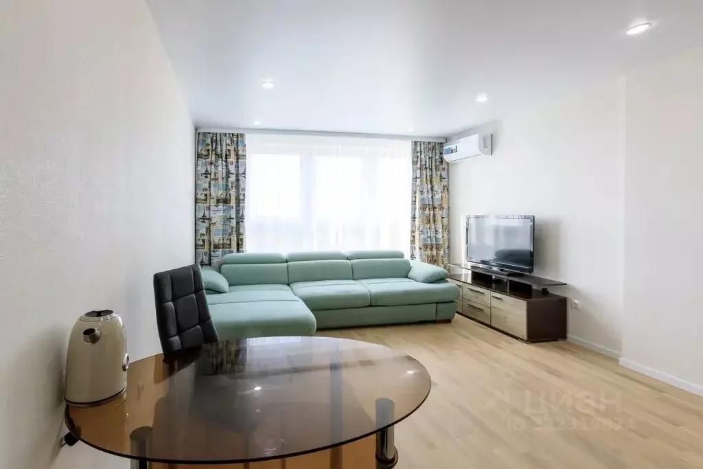 1-к кв. Тюменская область, Тобольск 6-й мкр, 110к2 (36.0 м) - Фото 1