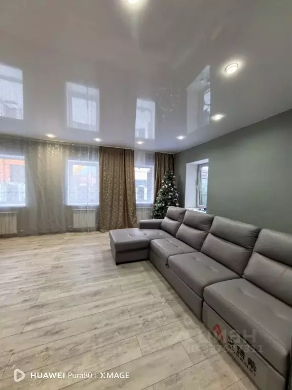 Дом в Иркутская область, Усолье-Сибирское ул. Герцена (100 м) - Фото 1