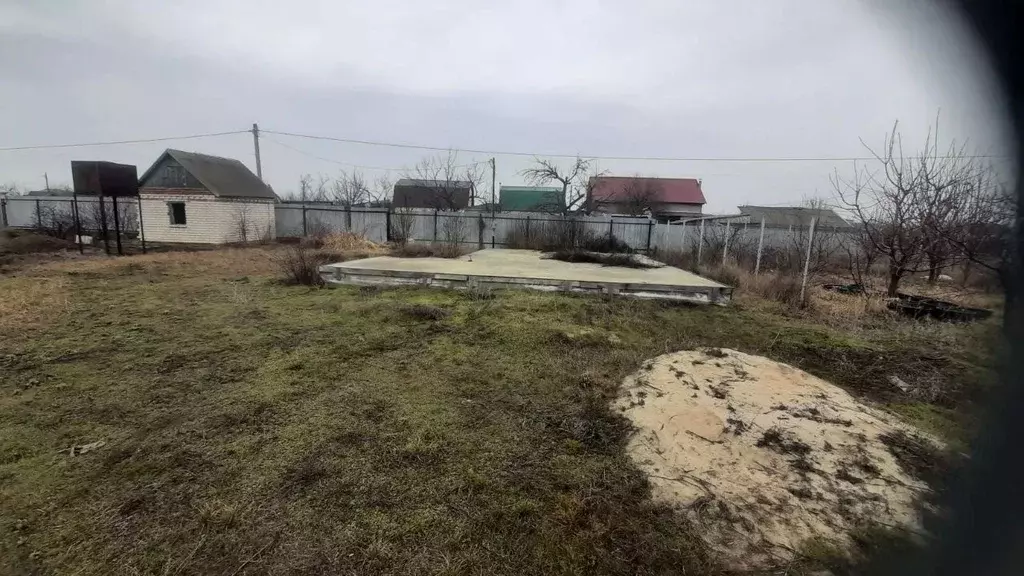 Участок в Волгоградская область, Волжский Заканалье СНТ, ул. 29-я (5.3 ... - Фото 1