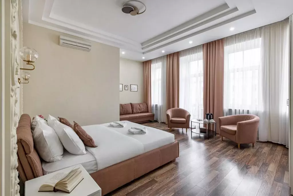 Комната Санкт-Петербург Невский просп., 100 (31.0 м) - Фото 0