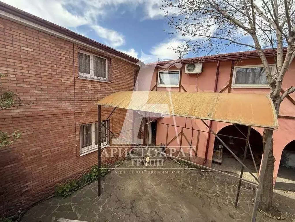 Дом в Ставропольский край, Пятигорск ул. Козлова, 9 (188 м) - Фото 2