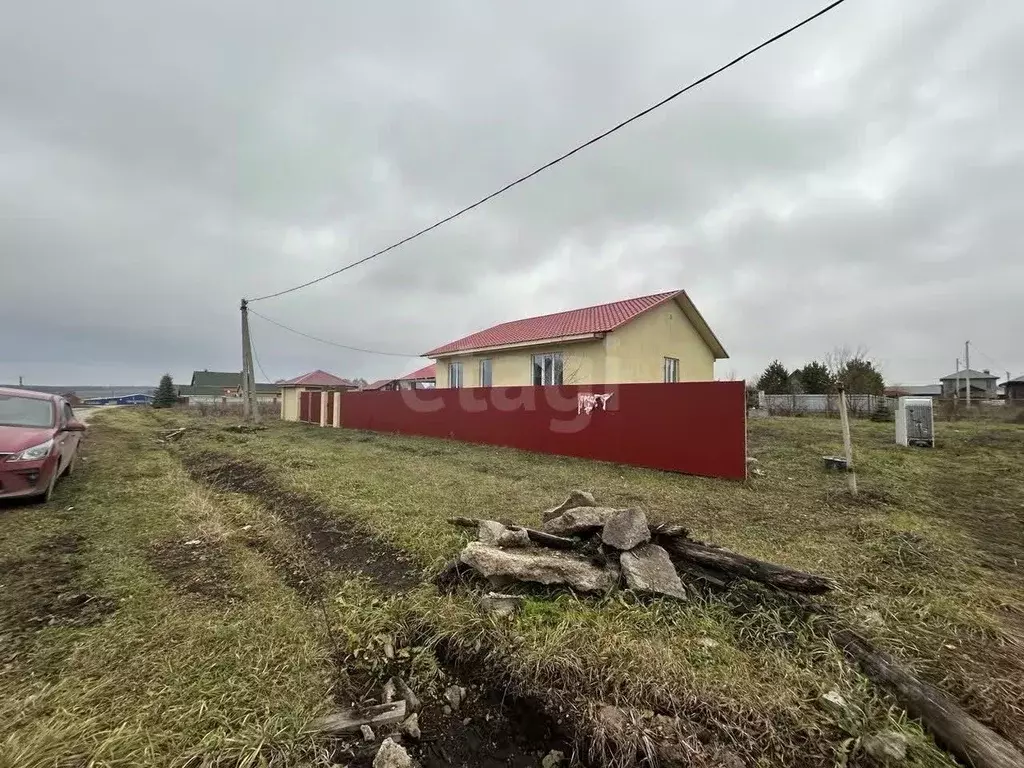 Дом в Башкортостан, Иглинский район, Акбердинский сельсовет, с. ... - Фото 2