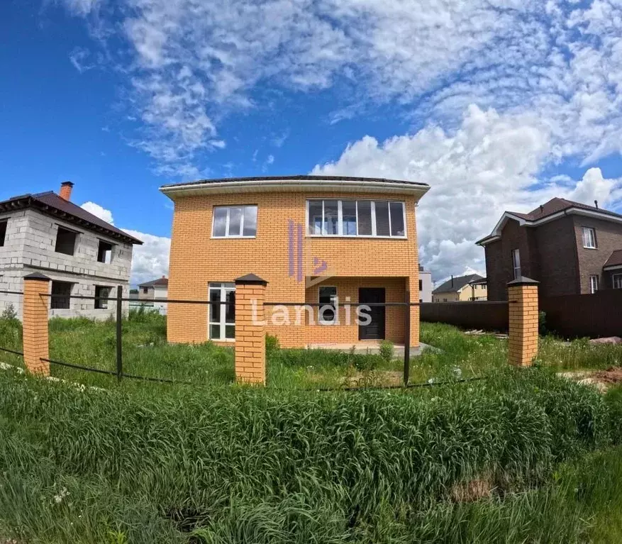 Дом в Москва Марушкинское поселение, д. Акиньшино, 427 (148 м) - Фото 1