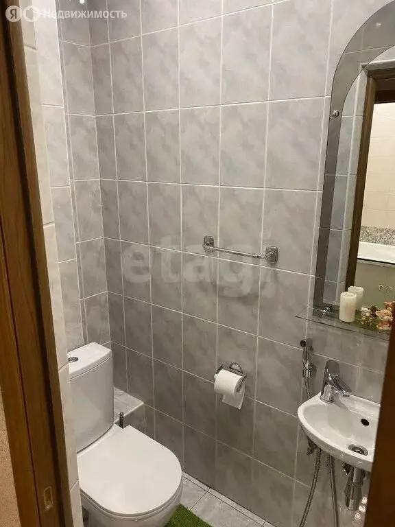 3-комнатная квартира: Красногорск, Ильинское шоссе, 6 (100 м) - Фото 1
