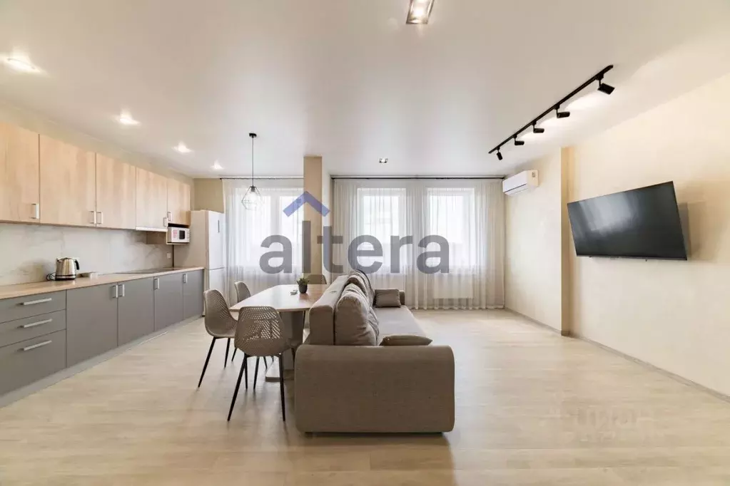 3-к кв. Татарстан, Казань ул. Серова, 48 (80.0 м) - Фото 0