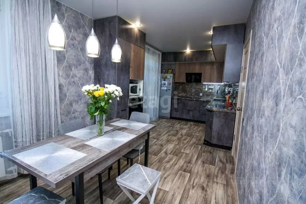 3-к кв. Сахалинская область, Южно-Сахалинск Ново-Александровск п/р, ... - Фото 1