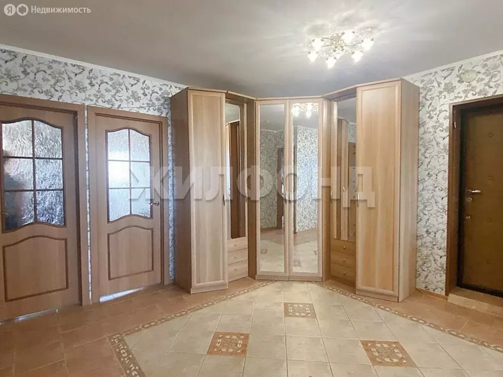 3-комнатная квартира: Новосибирск, улица Пархоменко, 102 (91.3 м) - Фото 1