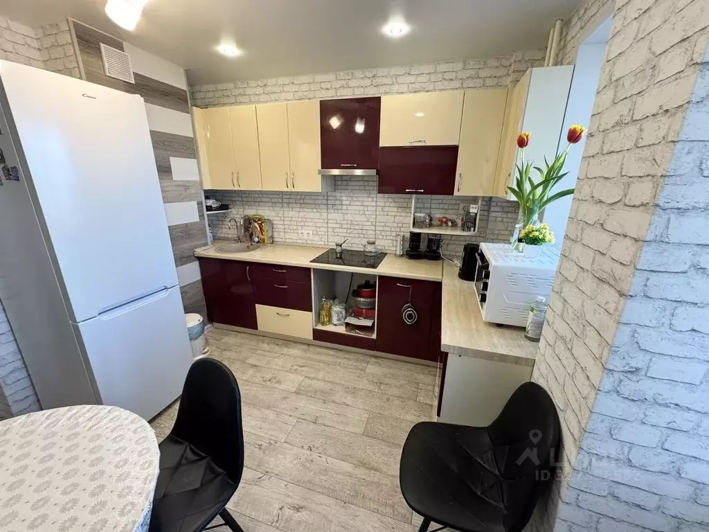 2-к кв. Воронежская область, Воронеж ул. Антонова-Овсеенко, 7б (62.2 ... - Фото 2