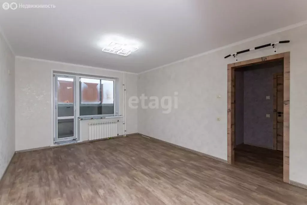 2-комнатная квартира: Хабаровск, Весенняя ул., 3 (40 м) - Фото 0