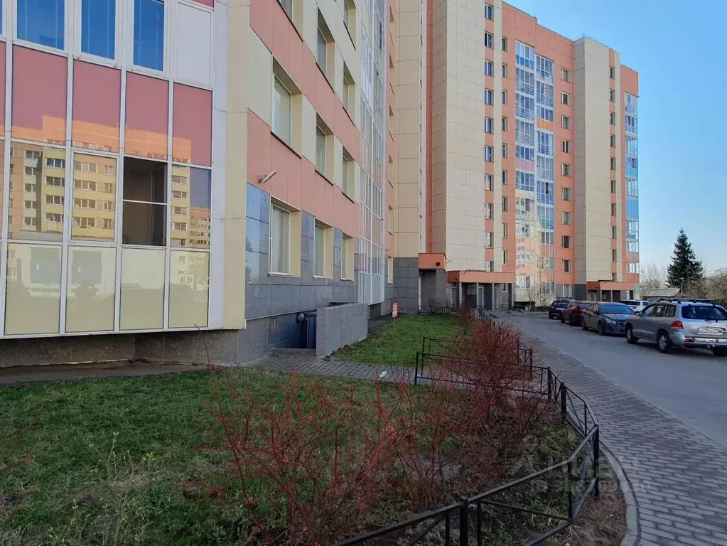 2-к кв. Ленинградская область, Колтуши Всеволожский район, ул. ... - Фото 0