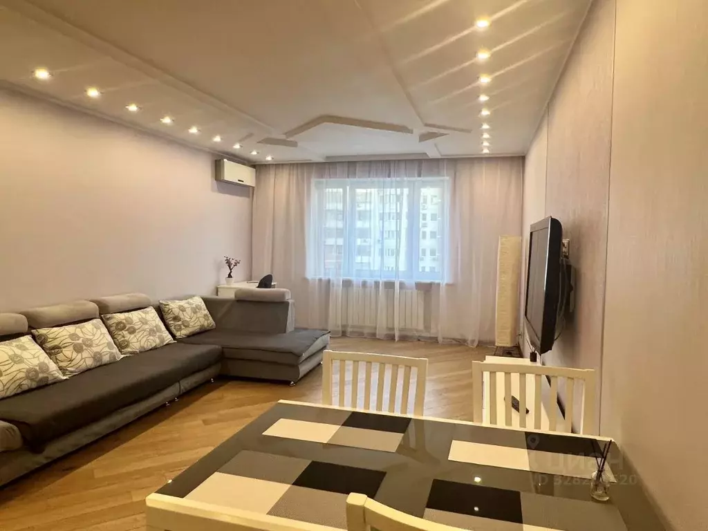 3-к кв. Москва ул. Академика Пилюгина, 4 (70.0 м) - Фото 1