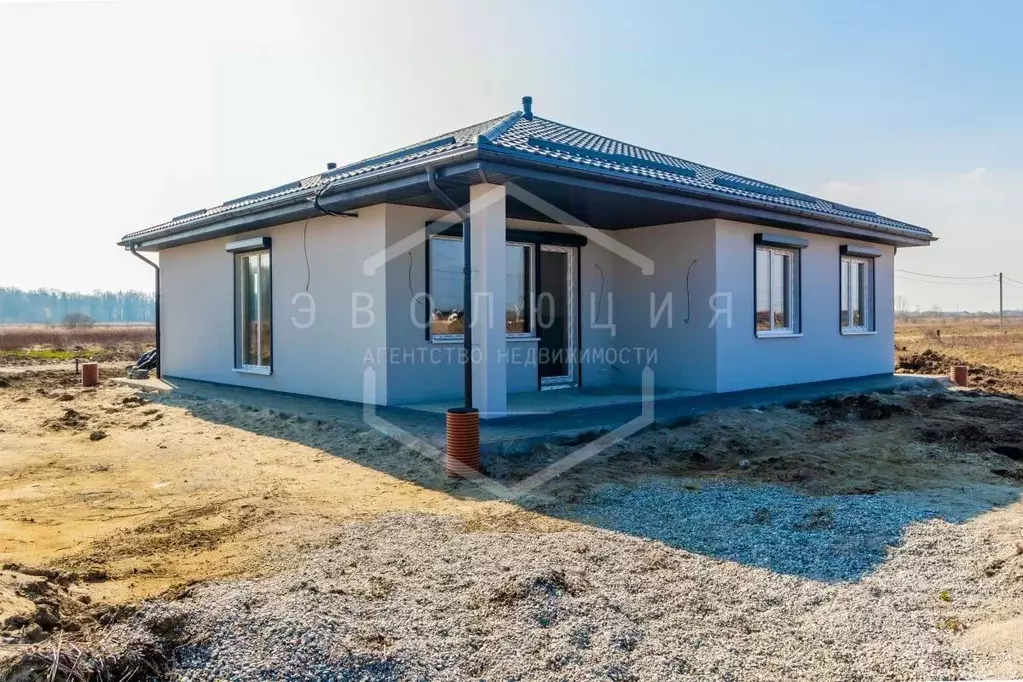 Дом в Калининградская область, Гурьевский муниципальный округ, пос. ... - Фото 2