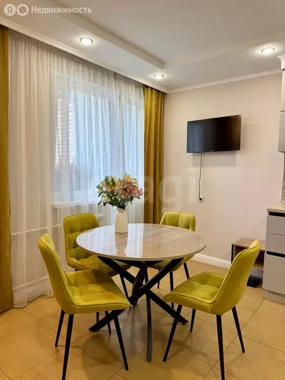 3-комнатная квартира: Дмитров, Чекистская улица, 8 (87 м) - Фото 2