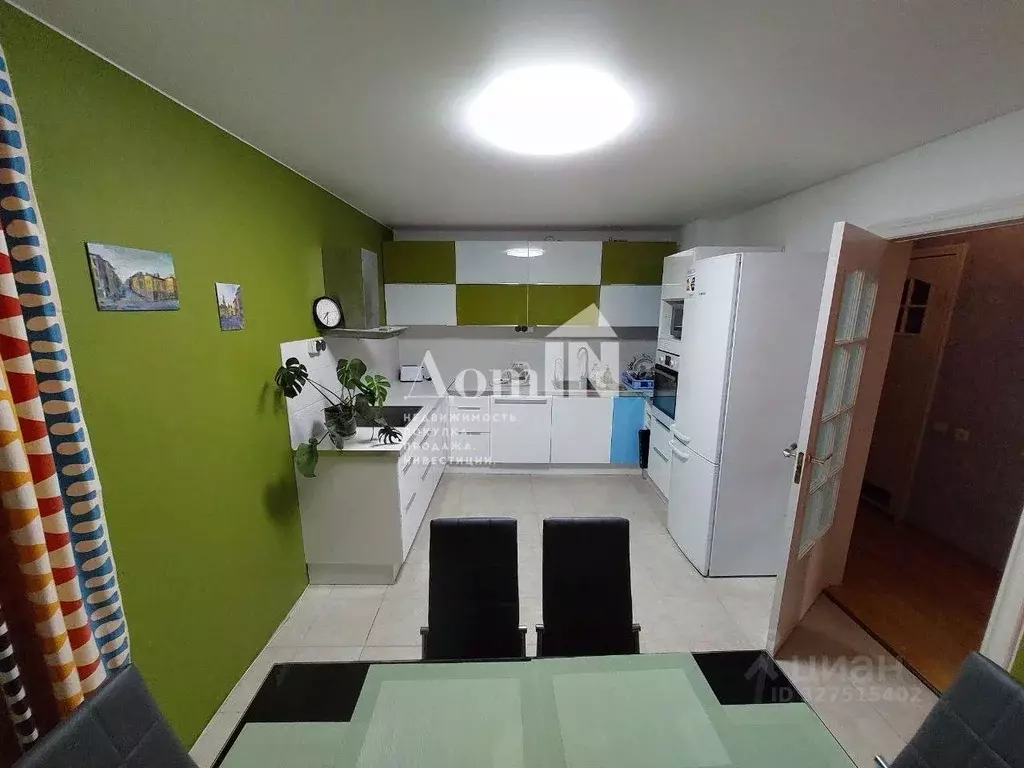 3-к кв. Санкт-Петербург Шипкинский пер., 3к1 (105.8 м) - Фото 0