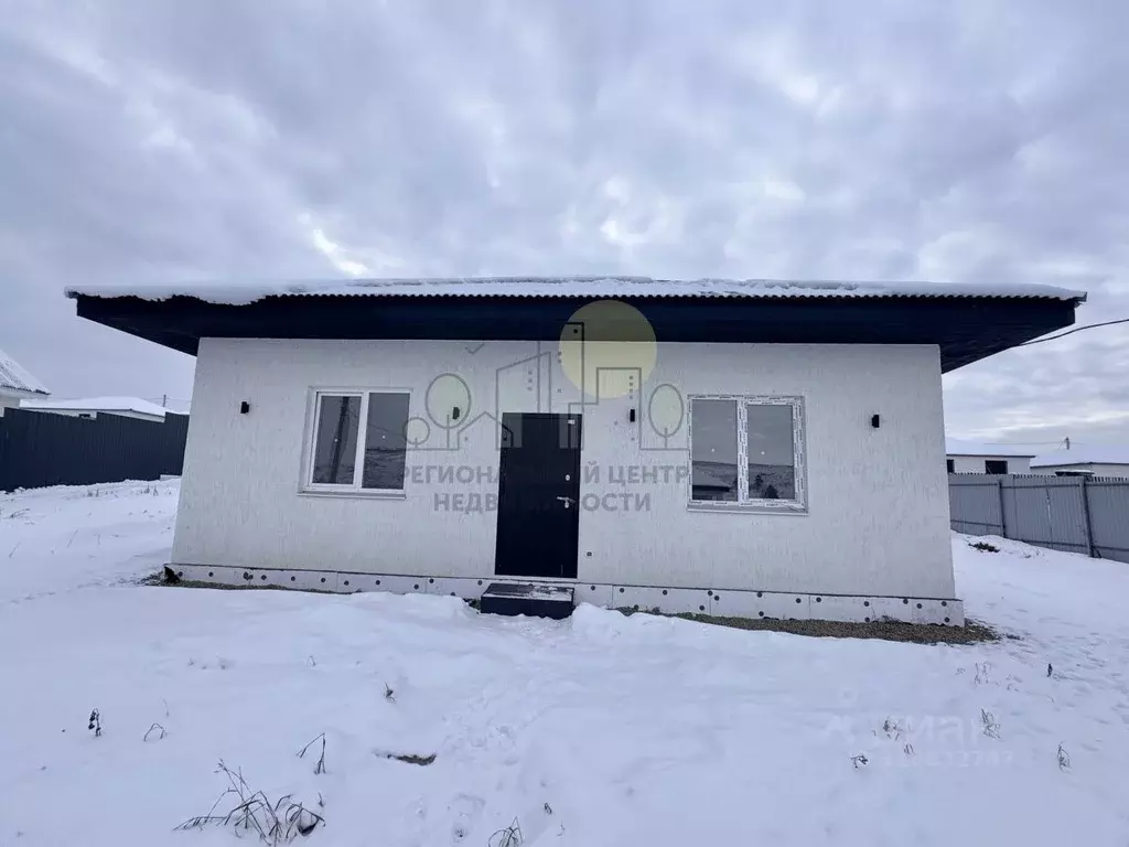 Дом в Иркутская область, Иркутский муниципальный округ, д. Столбова ... - Фото 1