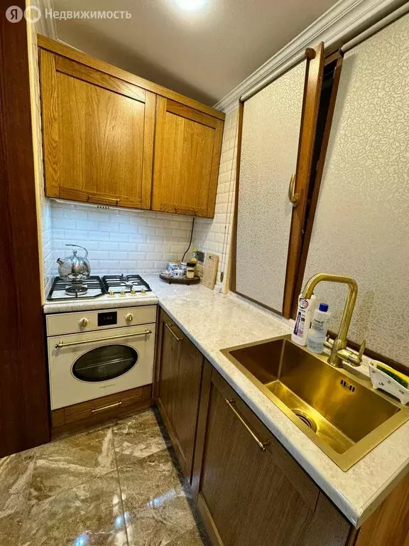 1-комнатная квартира: Махачкала, улица Ирчи Казака, 8 (40 м) - Фото 2