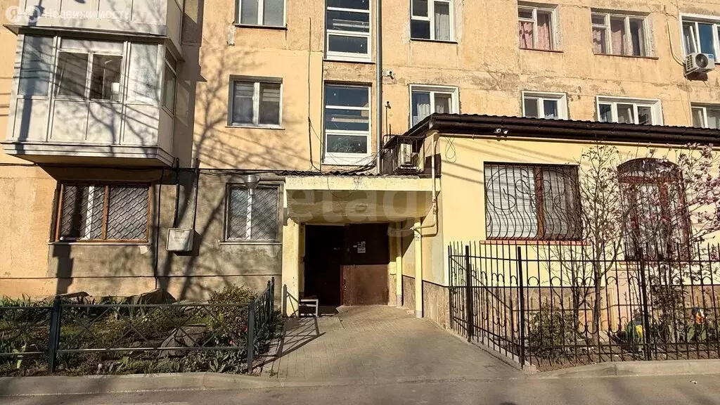 3-комнатная квартира: Симферополь, Киевская улица, 108 (49.3 м) - Фото 2