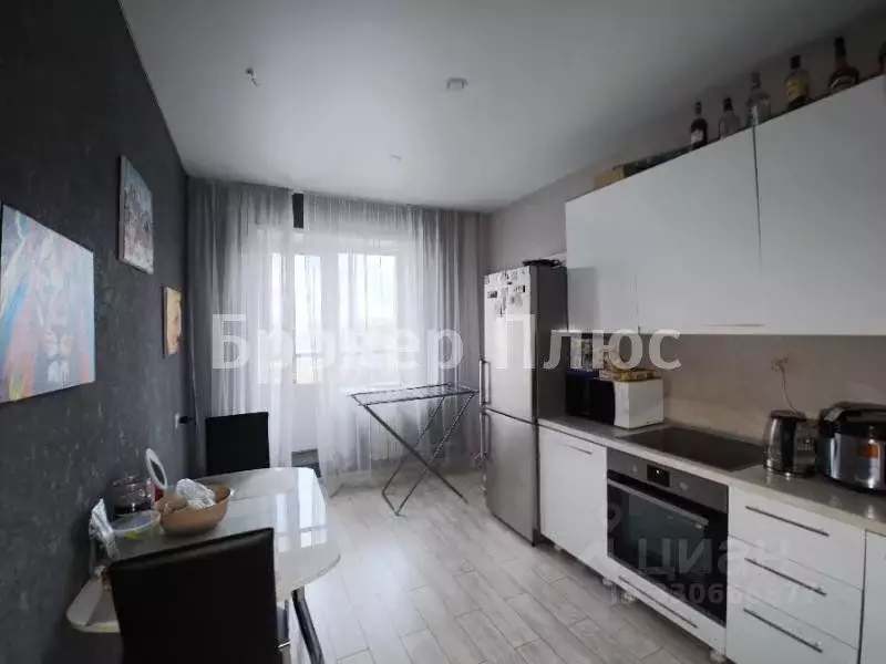 1-к кв. Хакасия, Абакан ул. Кирова, 120А (41.0 м) - Фото 1