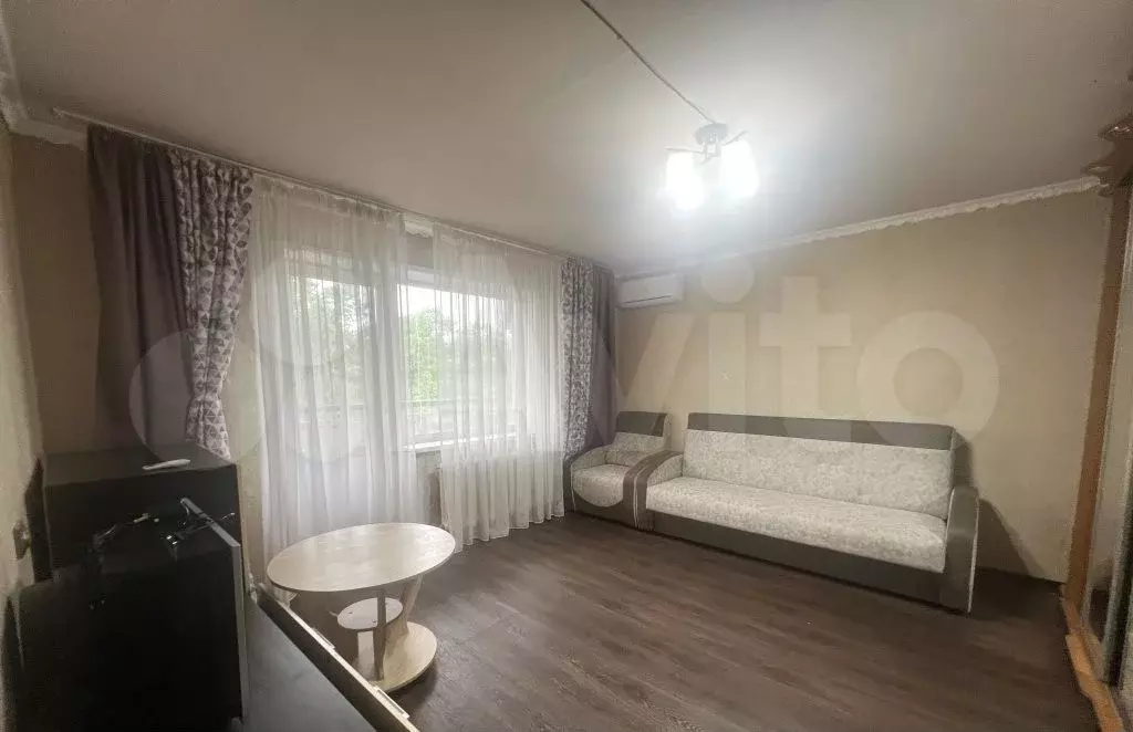 1-к. квартира, 35 м, 5/5 эт. - Фото 0