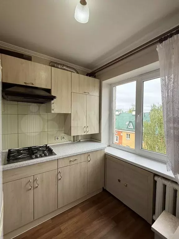 1-к. квартира, 30,6 м, 4/4 эт. - Фото 1