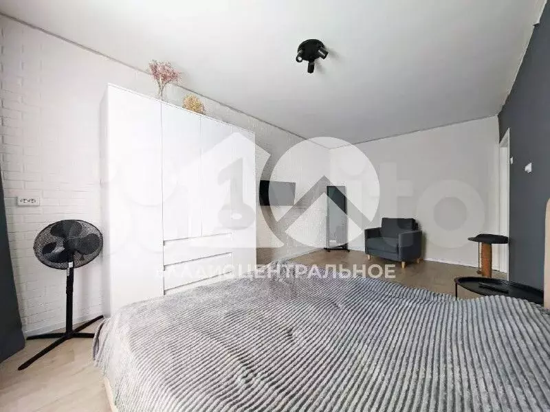 1-к. квартира, 30 м, 4/5 эт. - Фото 0