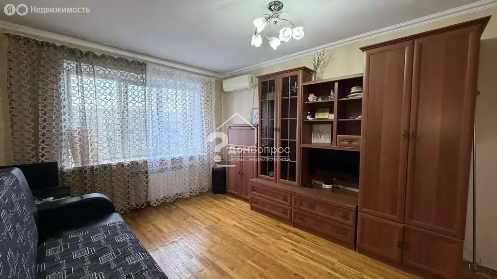 3-комнатная квартира: Бузулук, 3-й микрорайон, 10А (66.8 м) - Фото 1