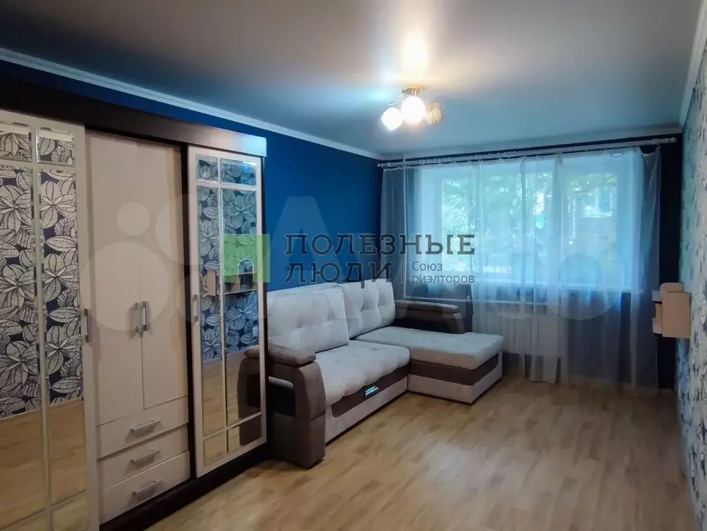 Комната 18 м в 5-к., 2/5 эт. - Фото 0