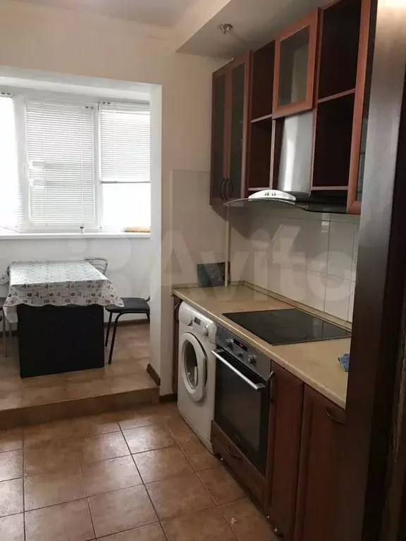 2-к. квартира, 72 м, 3/10 эт. - Фото 0