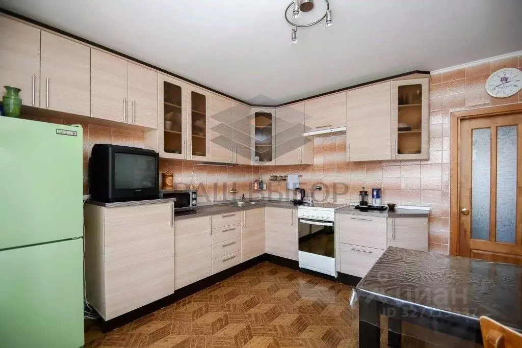 3-к кв. Омская область, Омский район муниципальный округ, с. Лузино ... - Фото 1