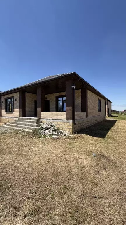 Дом в Ставропольский край, Михайловск Шпаковский район, ул. Николая ... - Фото 1