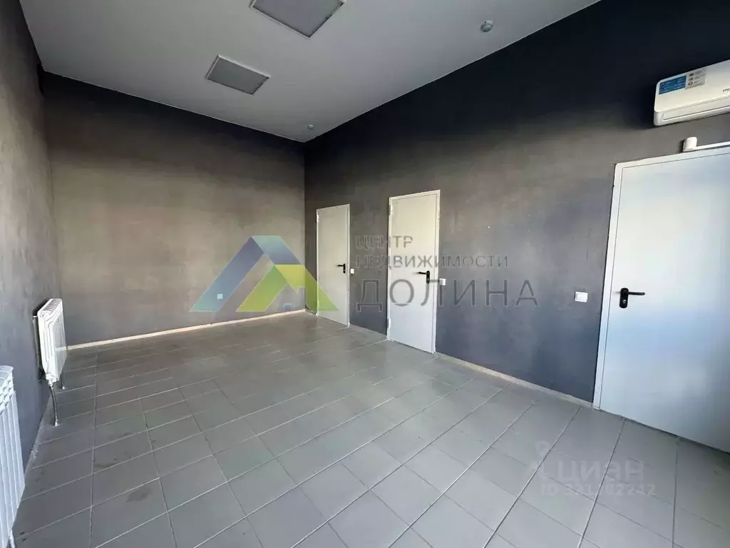 Торговая площадь в Волгоградская область, Волгоград ул. Иссы Плиева, ... - Фото 2