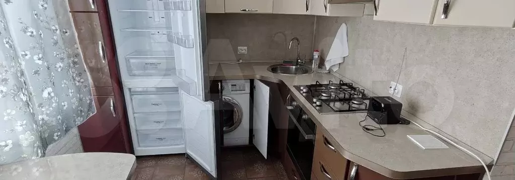 1-к. квартира, 40 м, 5/10 эт. - Фото 0