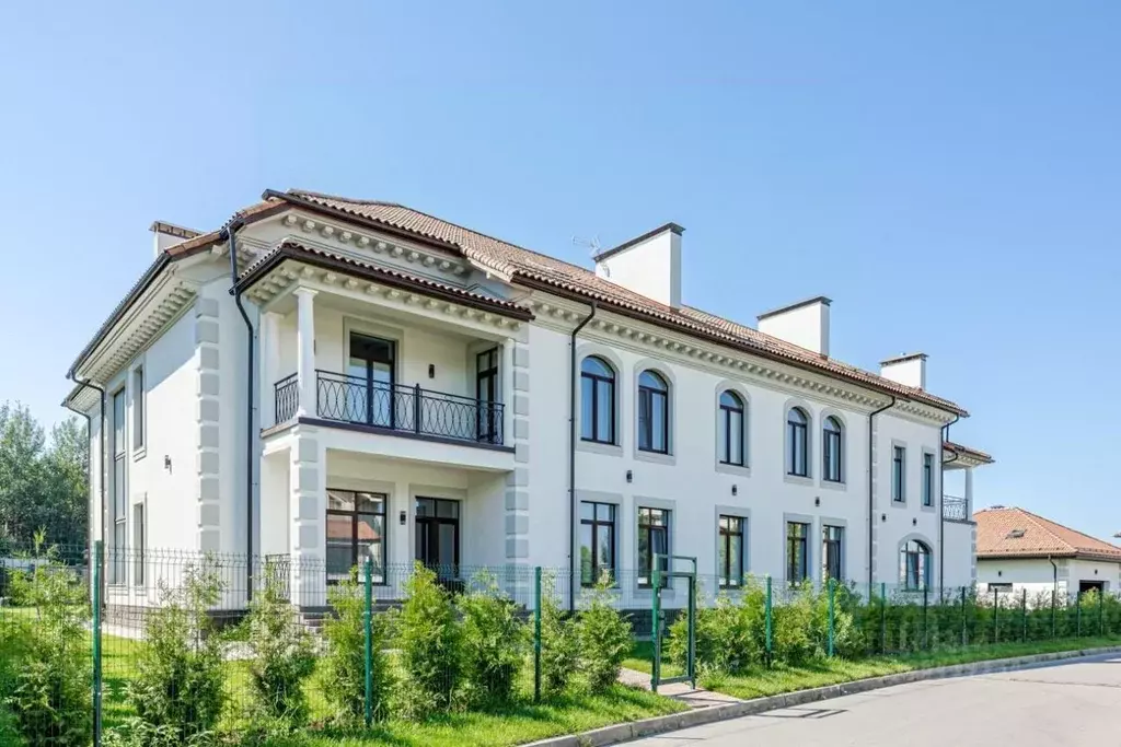 Коттедж в Московская область, Истра муниципальный округ, д. Новинки, ... - Фото 1