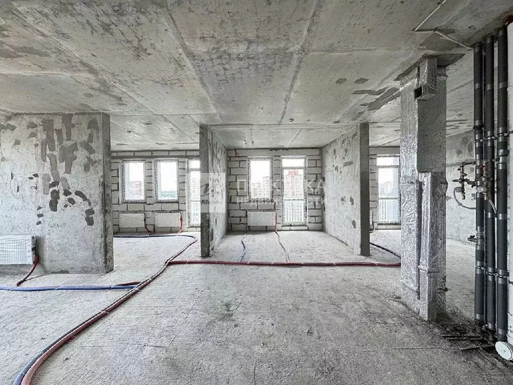 Продается 3-комнатная квартира - Фото 2