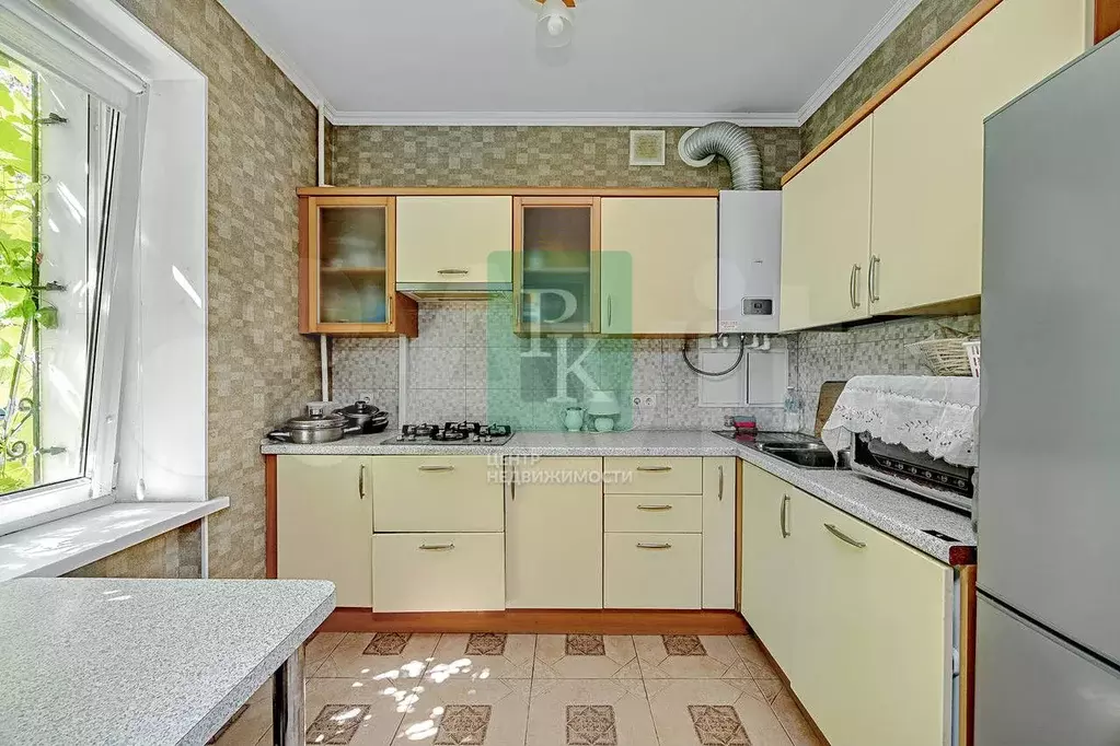 2-к. квартира, 42 м, 1/2 эт. - Фото 1