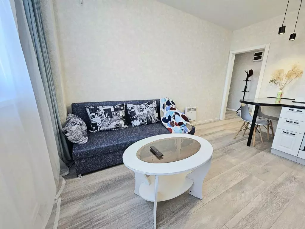 2-к кв. Приморский край, Артем ул. Острякова, 37А (41.0 м) - Фото 2