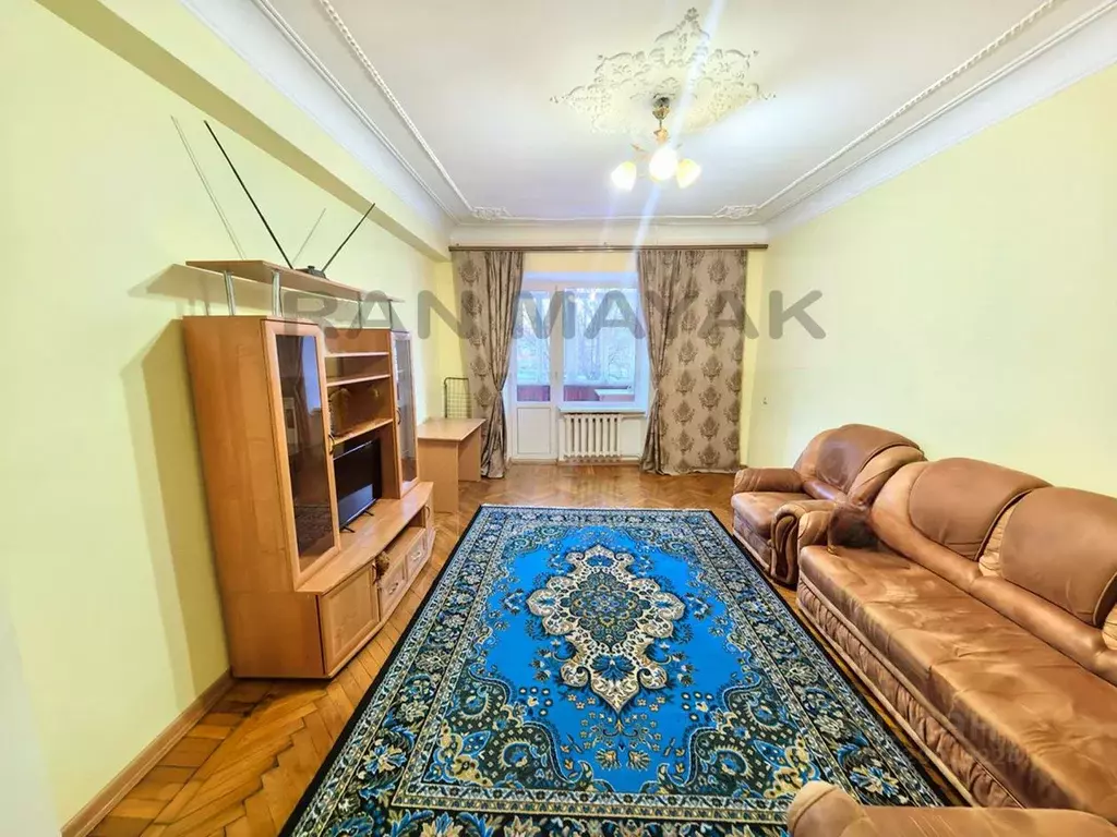 3-к кв. Адыгея, Майкоп Краснооктябрьская ул., 63 (84.1 м) - Фото 0