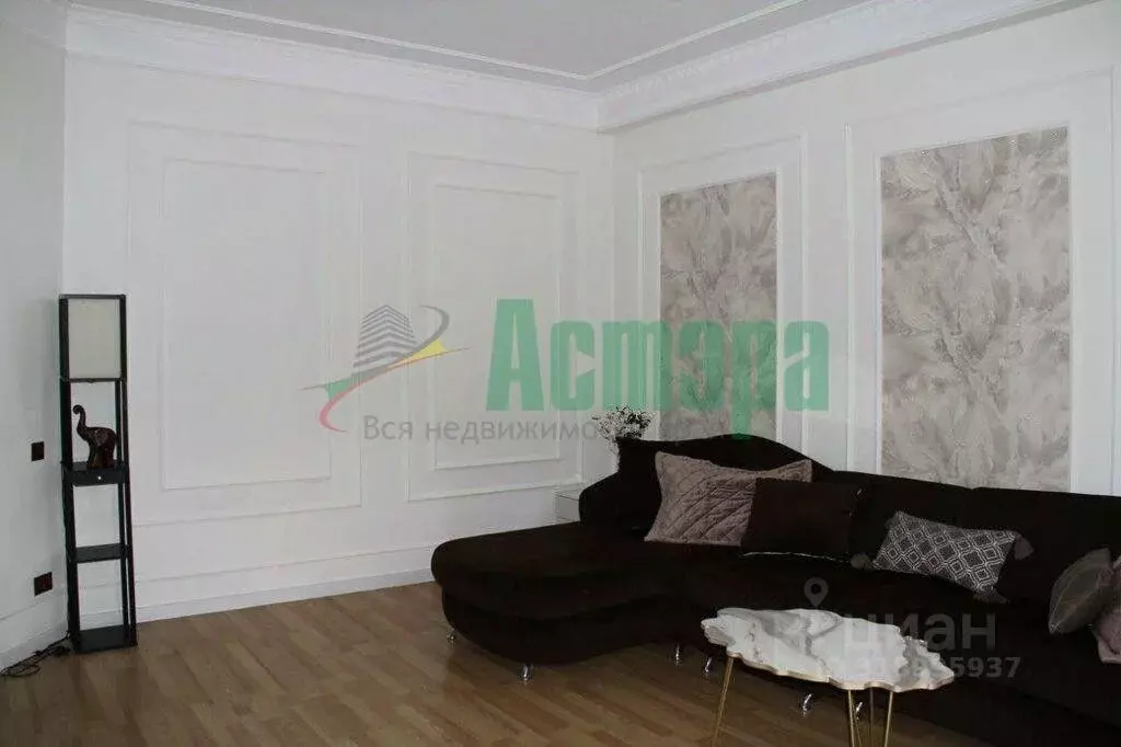 2-к кв. Забайкальский край, Чита ул. Ленина, 52 (58.0 м) - Фото 0