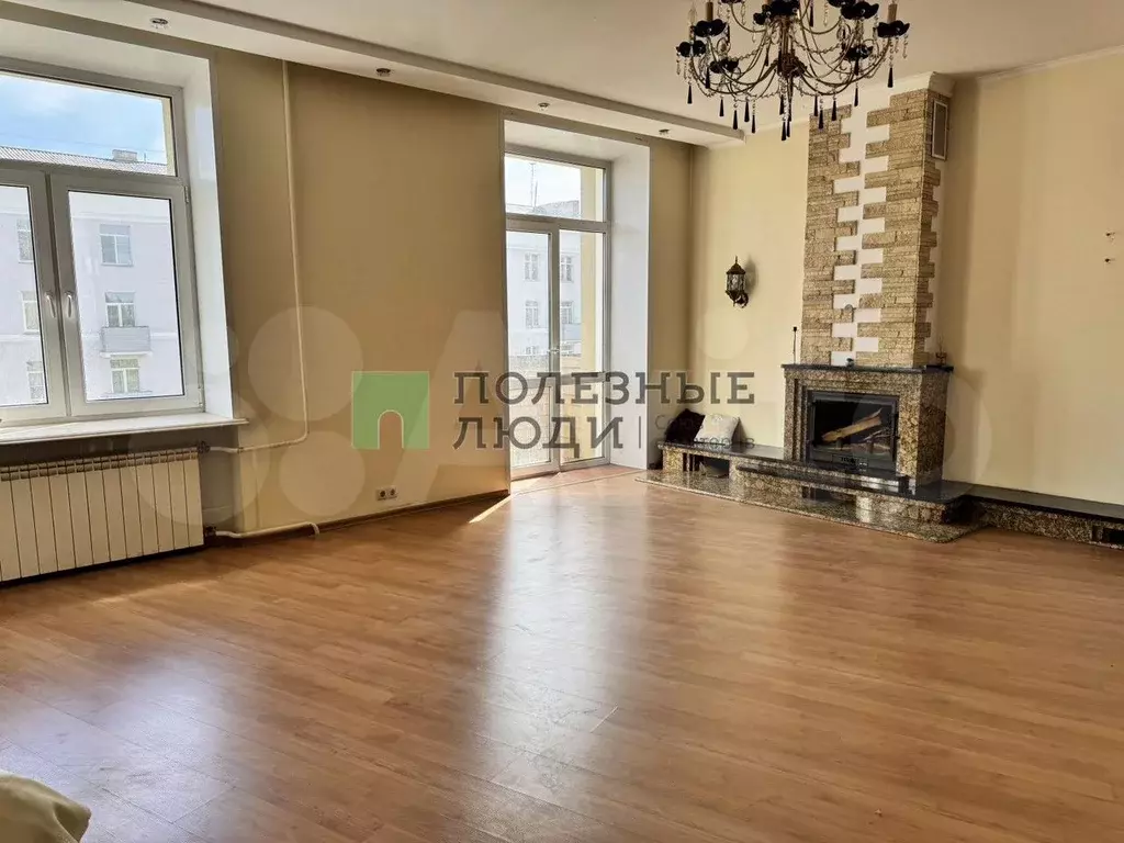 5-к. квартира, 167,8 м, 4/5 эт. - Фото 1