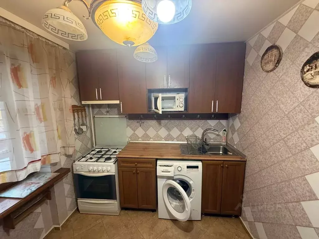 4-к кв. Крым, Симферополь ул. Трубаченко, 16 (80.0 м) - Фото 2