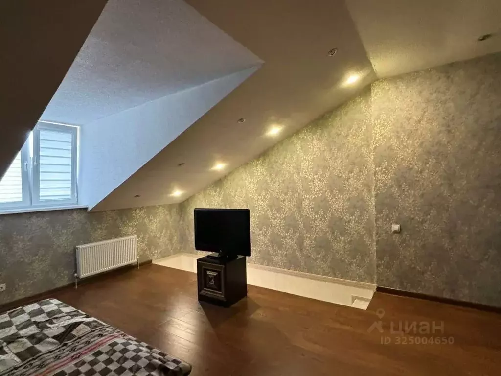 1-к кв. Северная Осетия, Владикавказ просп. Героев Отечества, 8 (65.0 ... - Фото 1