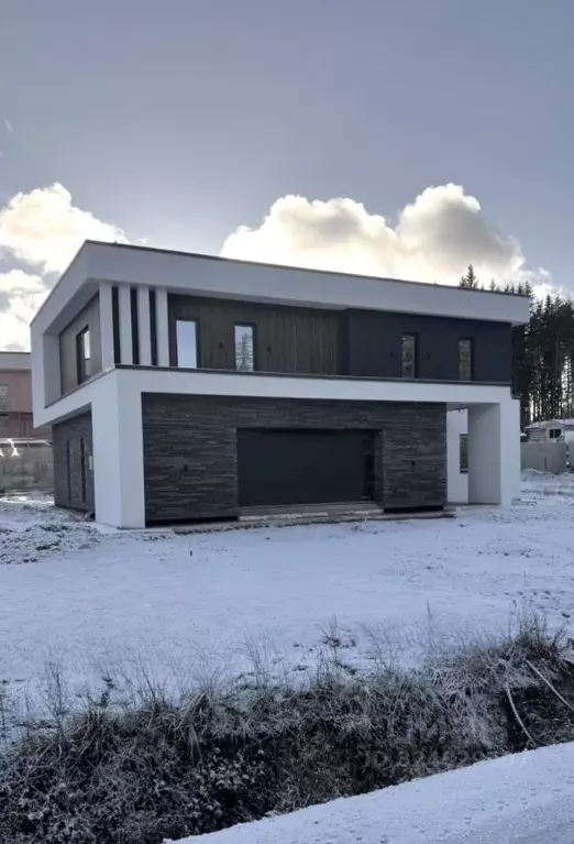 Дом в Ленинградская область, Всеволожский район, Бугровское городское ... - Фото 2