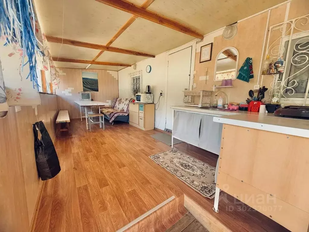 Дом в Краснодарский край, Темрюкский район, Голубицкое с/пос, ... - Фото 1