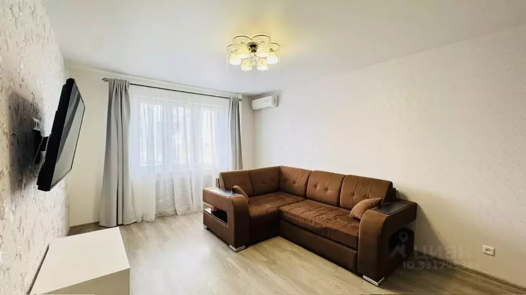 2-к кв. Татарстан, Казань ул. Натана Рахлина, 7 (57.3 м) - Фото 1