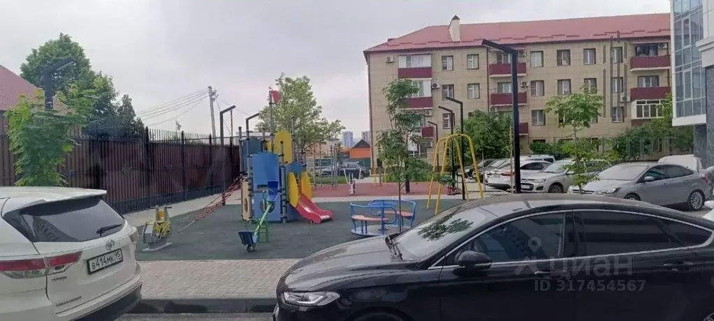 1-к кв. Чеченская республика, Грозный Кабардинская ул., 40 (49.3 м) - Фото 1