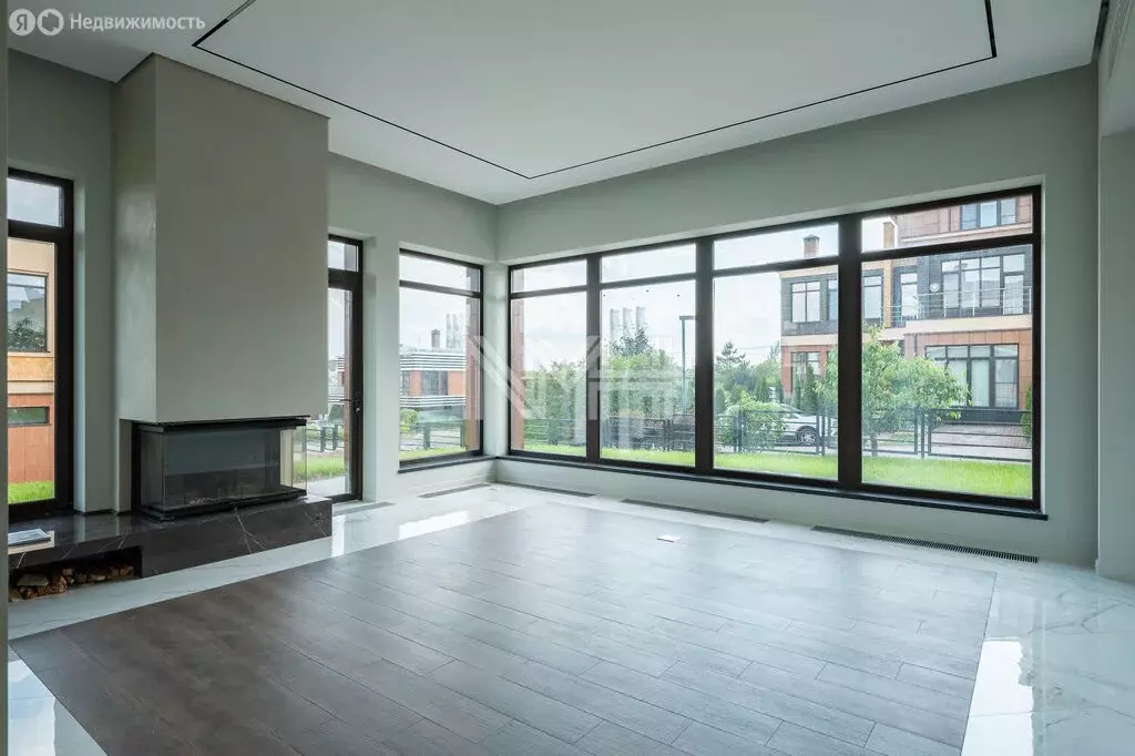 Дом в село Былово, улица Клёны, 81 (280 м) - Фото 2